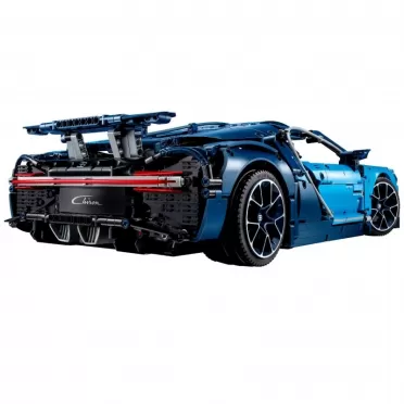 LEGO Technic Bugatti Chiron 42083