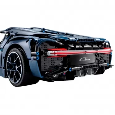 LEGO Technic Bugatti Chiron 42083