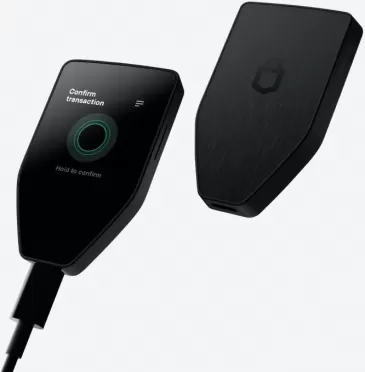 Аппаратный криптокошелек Trezor Safe 5 (черный)