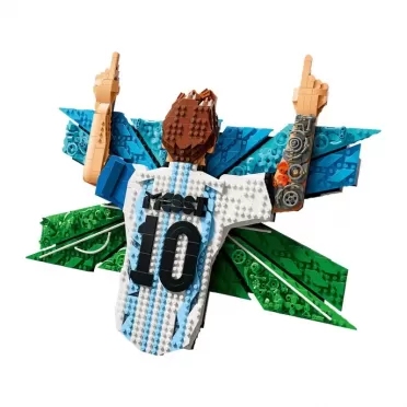 LEGO 43018 Лионель Месси – Празднование гола